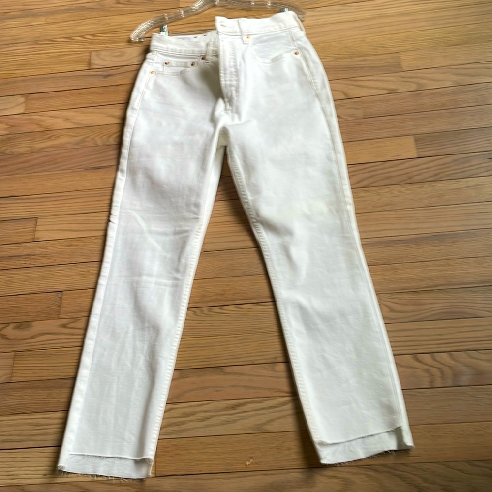 Gap vintage slim high rise white jeans size 29/8